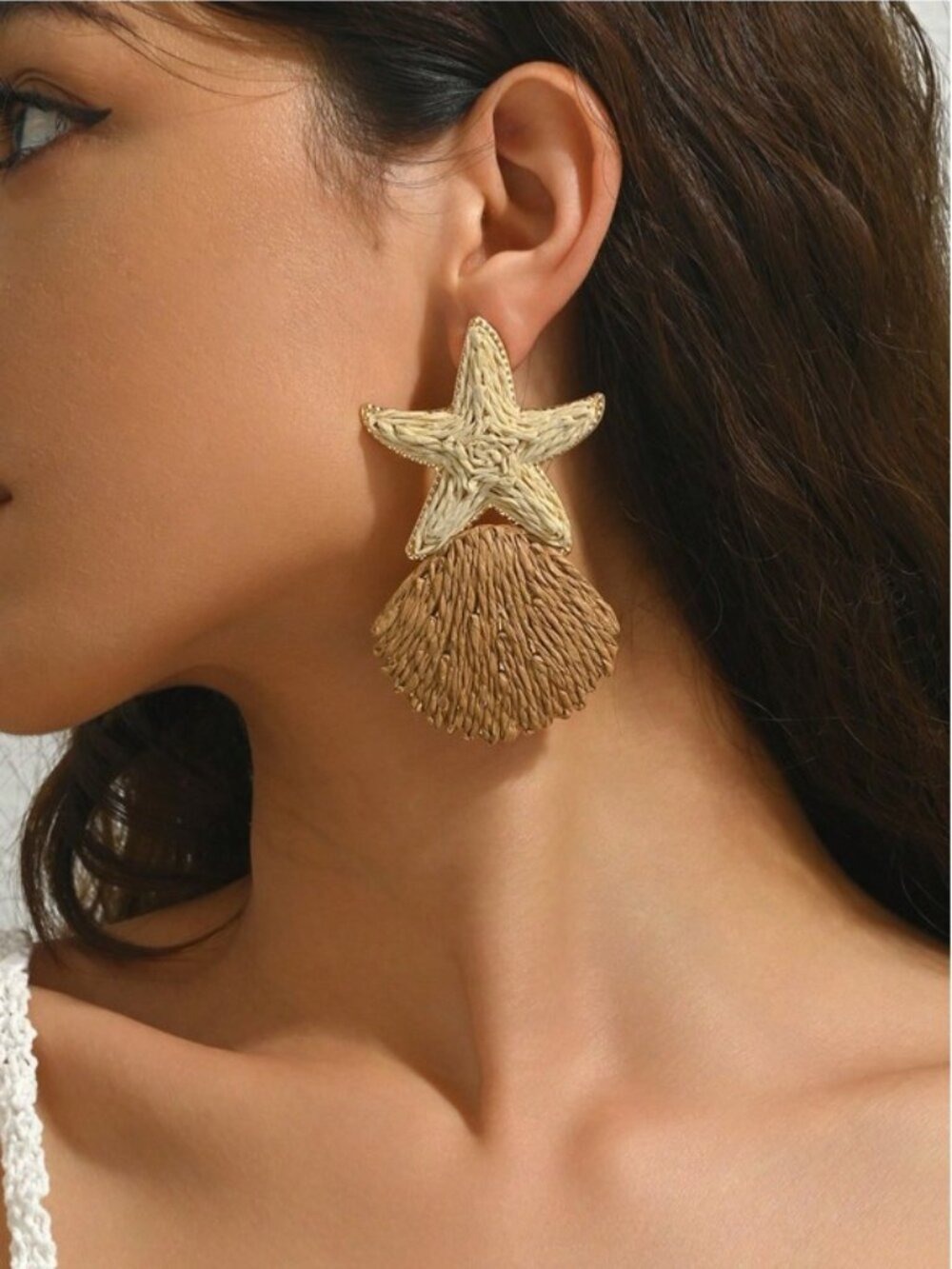 Straw Starfish & Shell Sea Life Earrings - Picture 2 of 7
